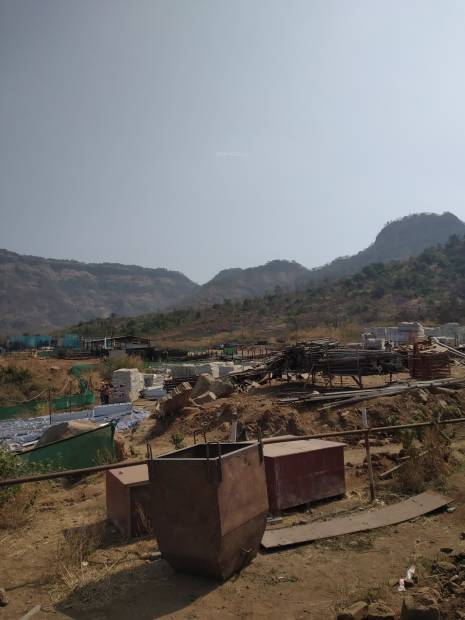 Images for Construction Status of Wadhwa Wise City South Block Phase I Plot RZ8 Building 1 Wing A1