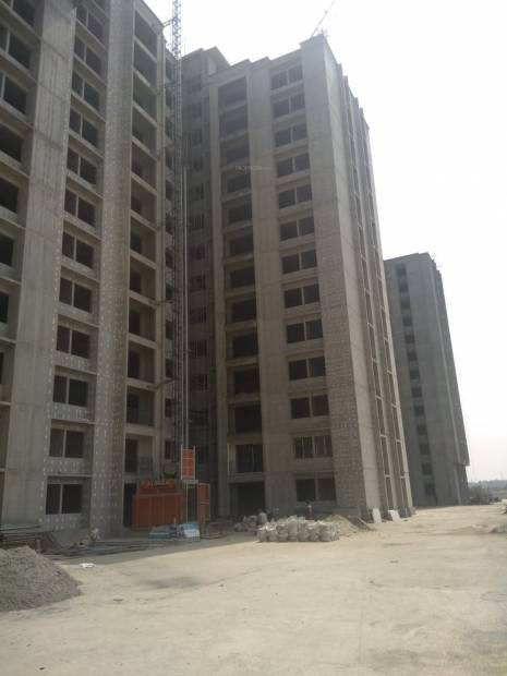 Images for Construction Status of Gopalan Lake Front